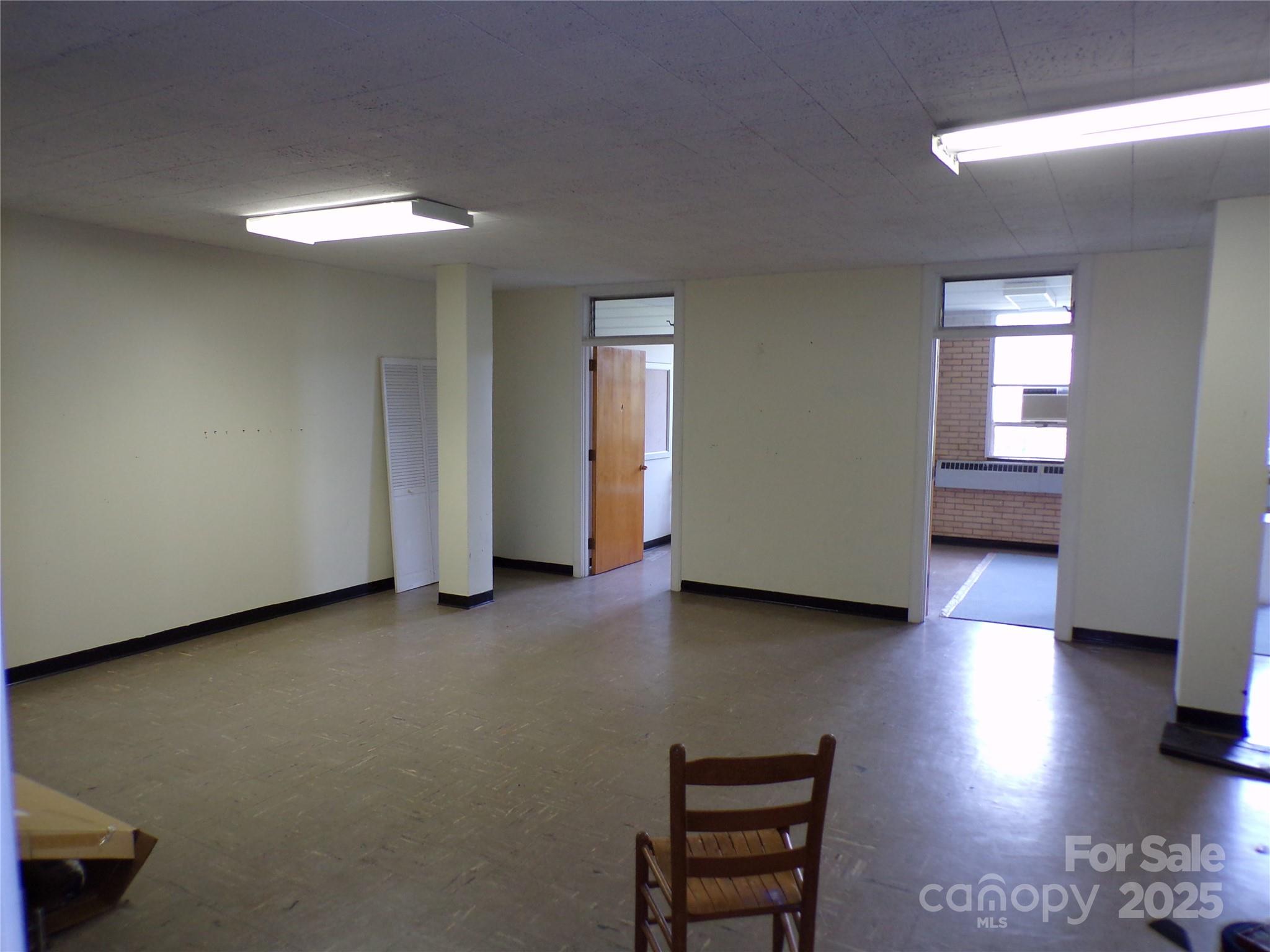 150 Westwood Place Property Photo 30