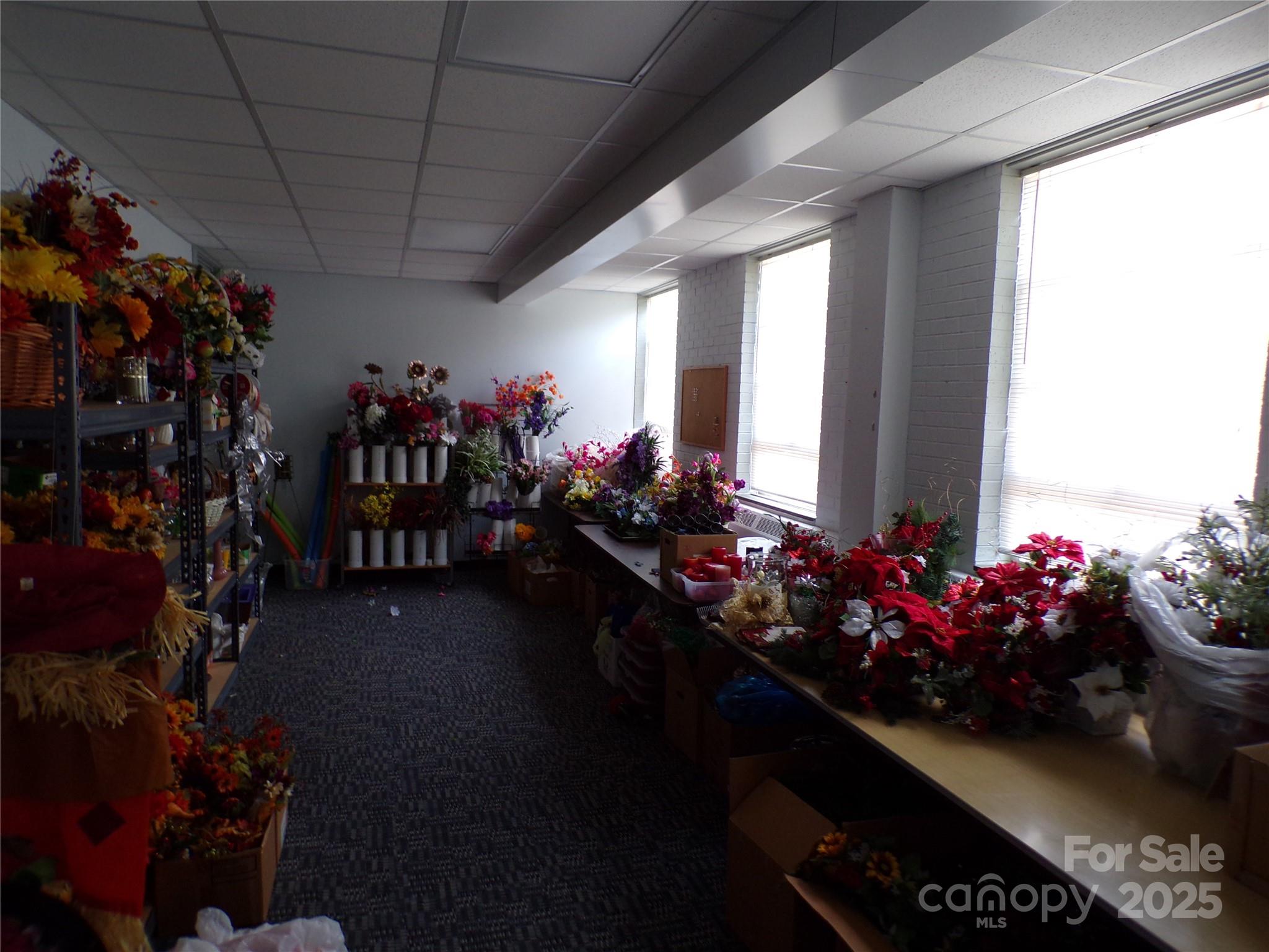 150 Westwood Place Property Photo 35