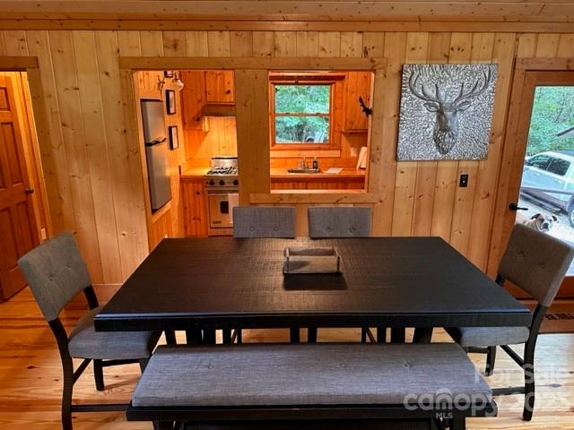 619 Speckled Feather Pass Property Photo 15