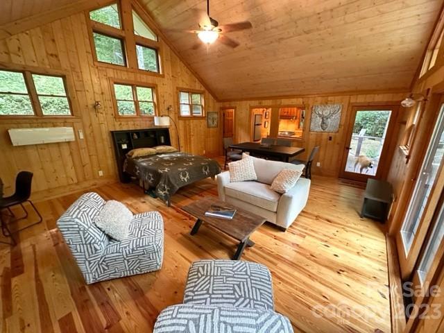 619 Speckled Feather Pass Property Photo 17