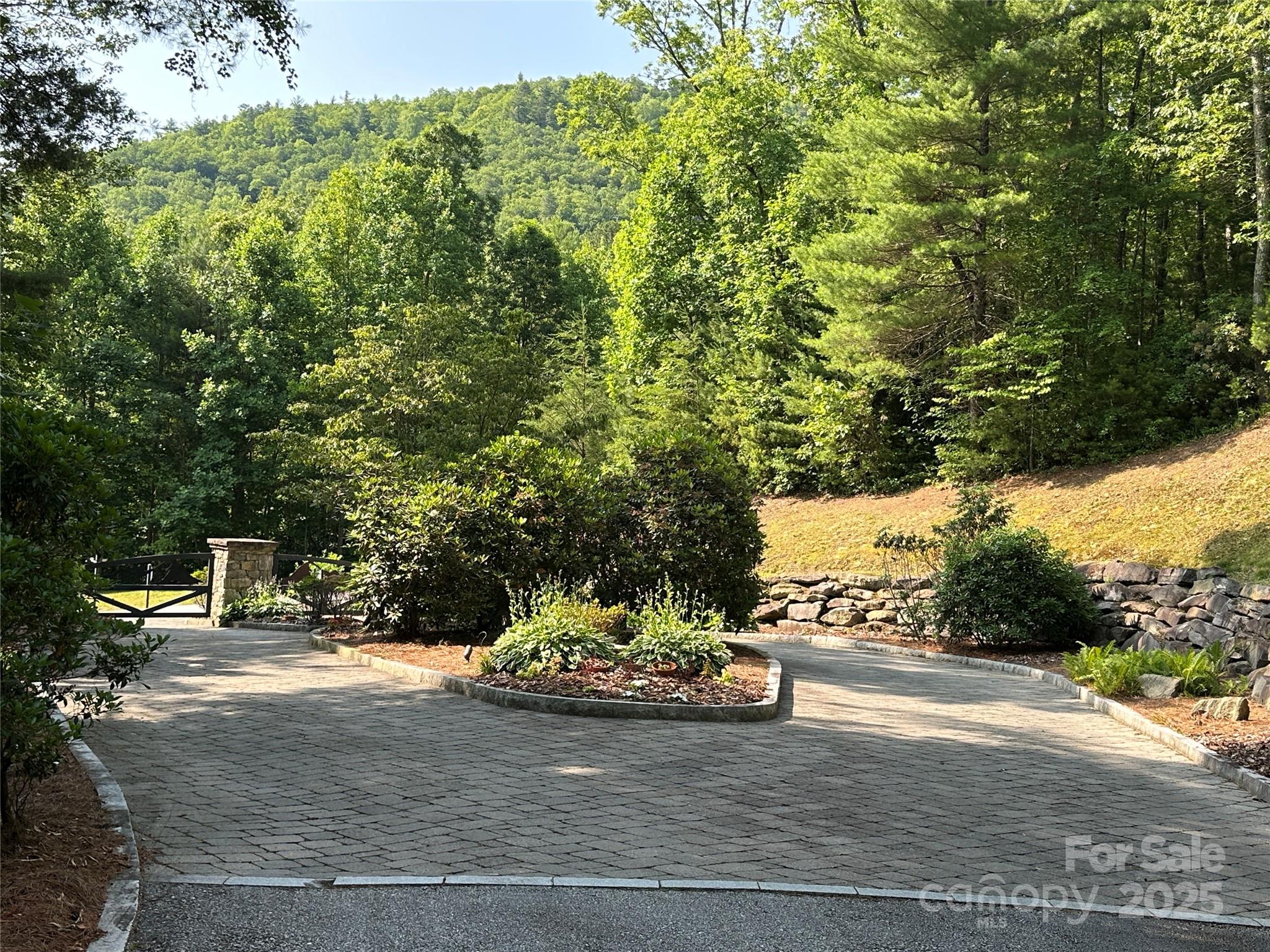 43 Abby Falls Drive 43 Property Photo 18