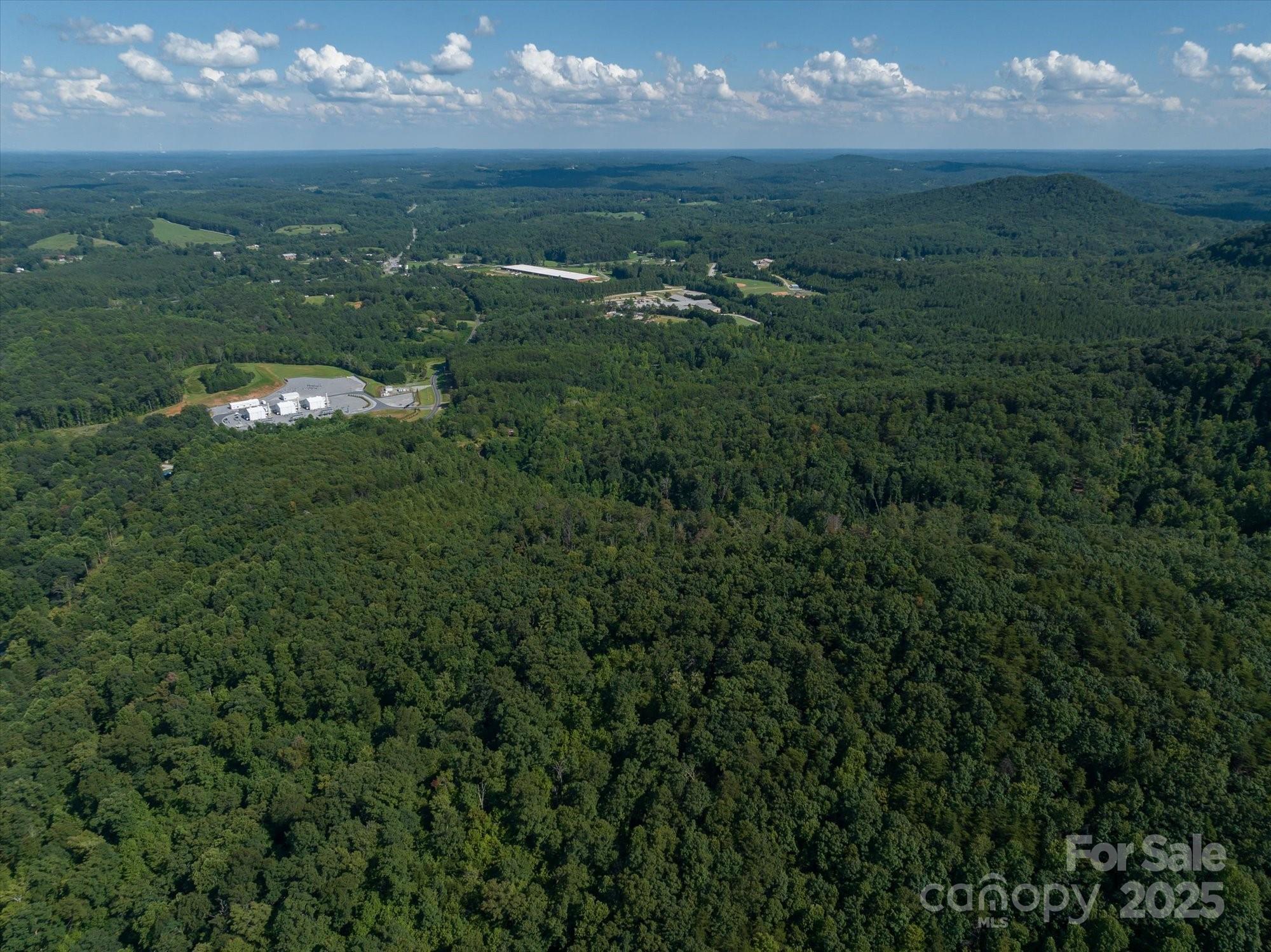 823 Silver Creek Road Property Photo 15