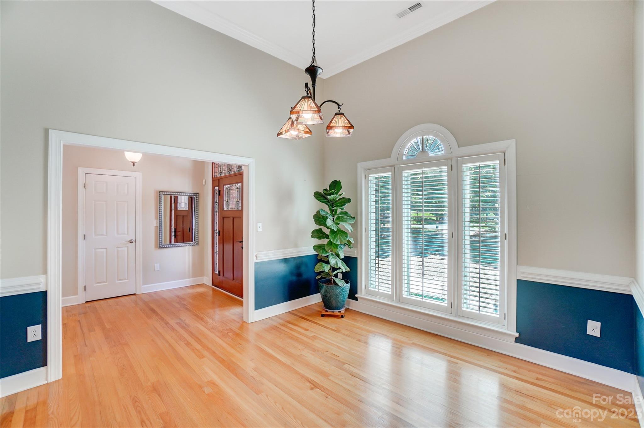 21038 Decora Drive Property Photo 14