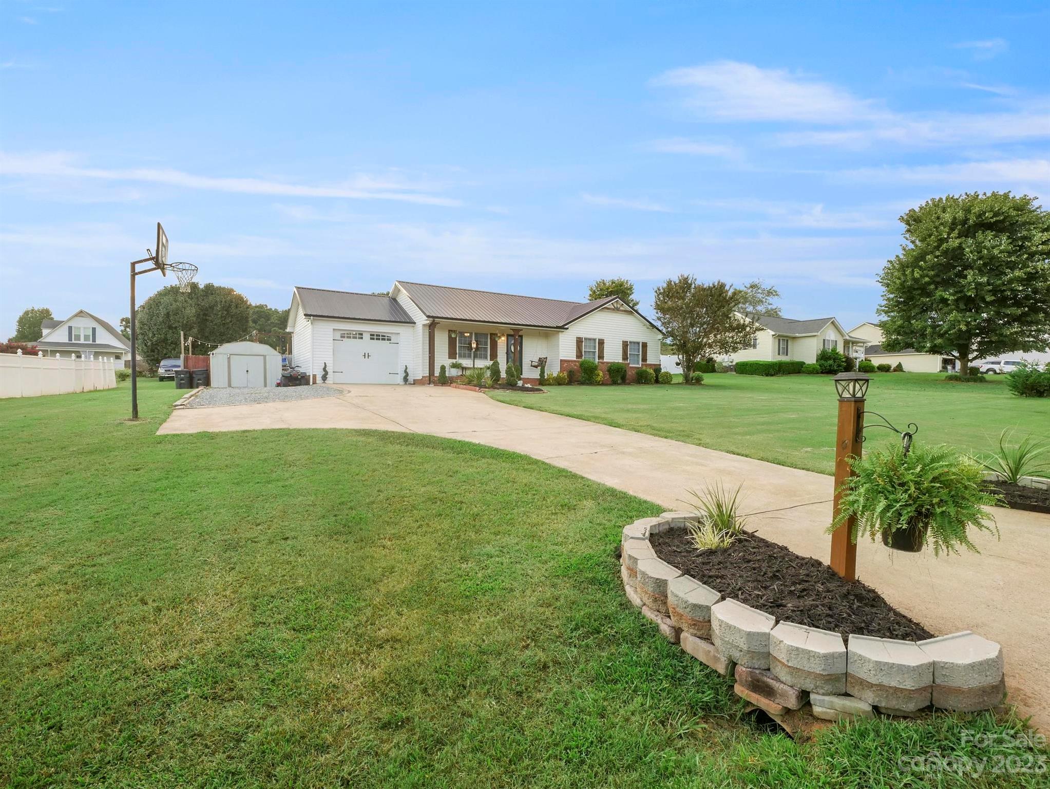111 Jt Drive Property Photo 3