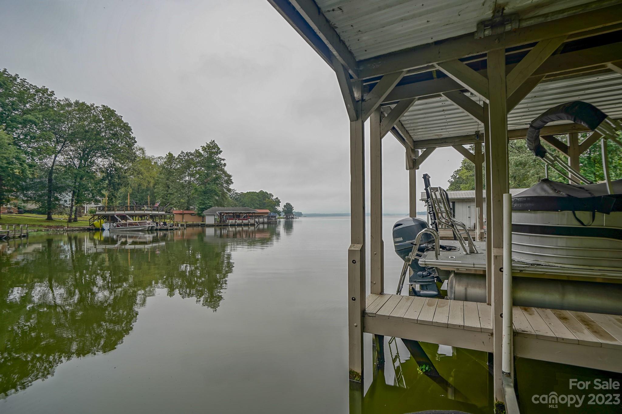 826 Berry Hill Drive Property Photo 40