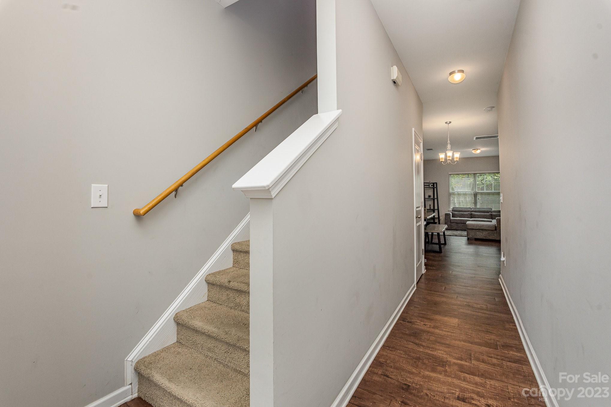 9060 Bradstreet Commons Way Property Photo 3