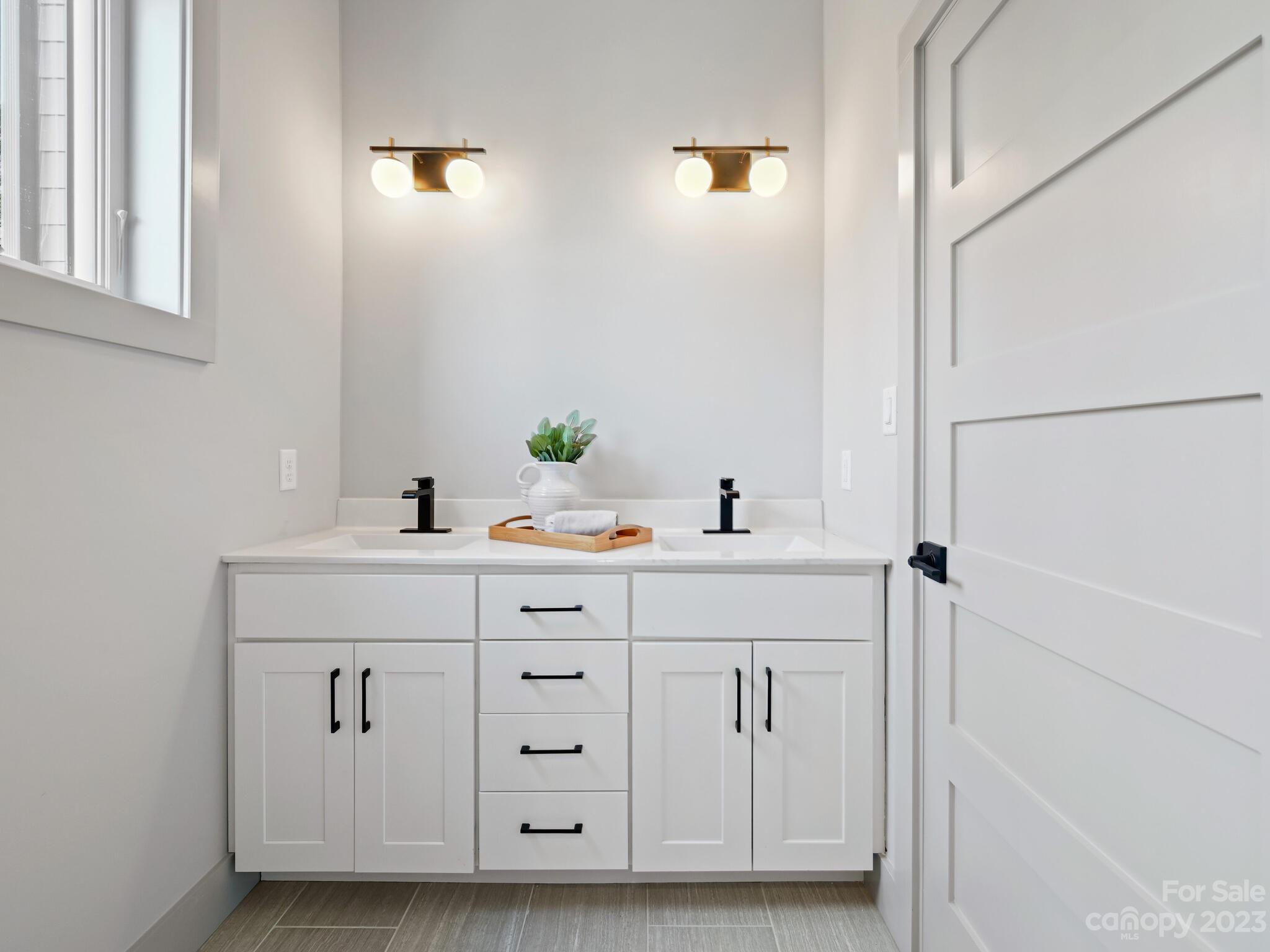 214 Torch Light Way Property Photo 36
