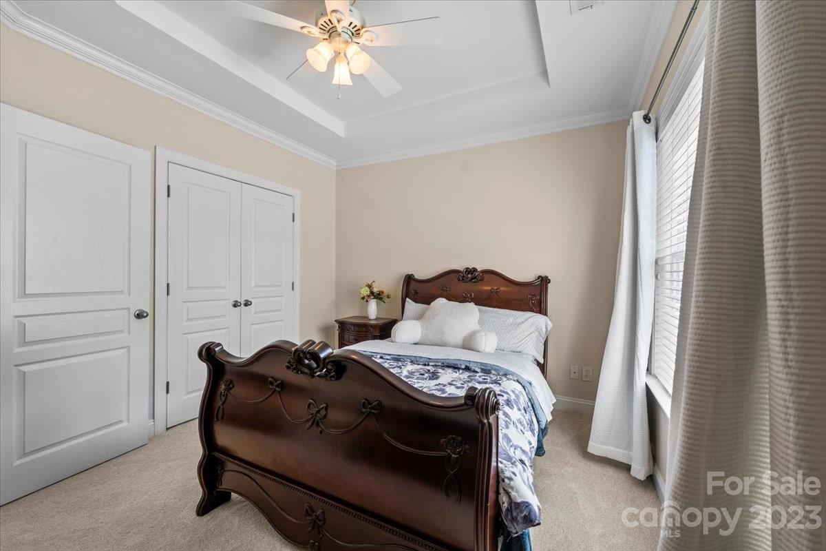 9611 Willow Leaf Lane Property Photo 34