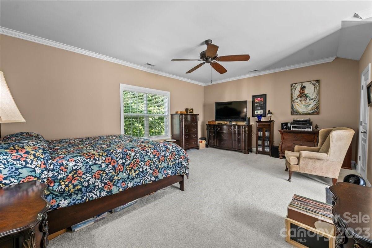 9611 Willow Leaf Lane Property Photo 40