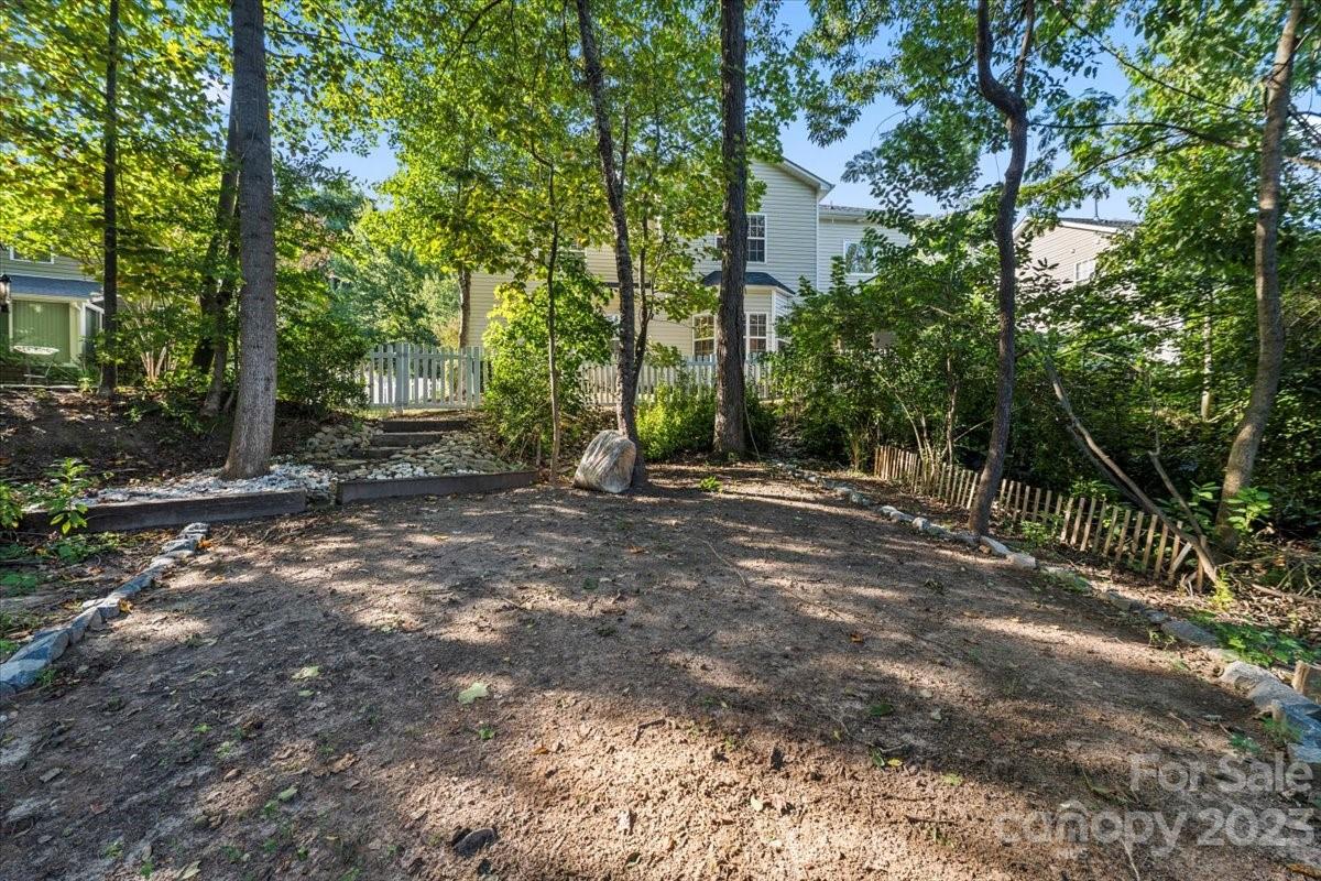 9611 Willow Leaf Lane Property Photo 45
