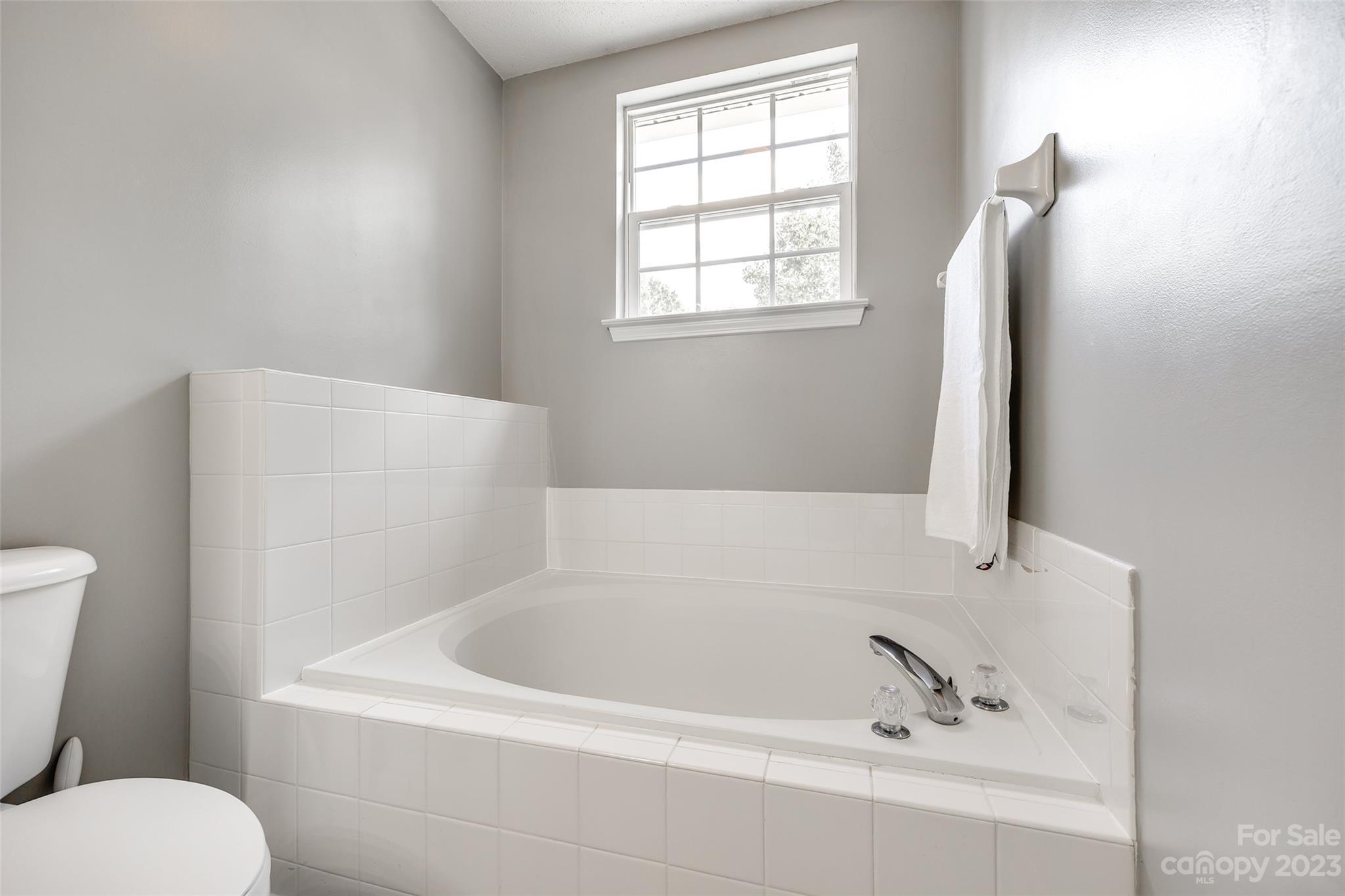 11519 Withers Mill Drive Property Photo 22
