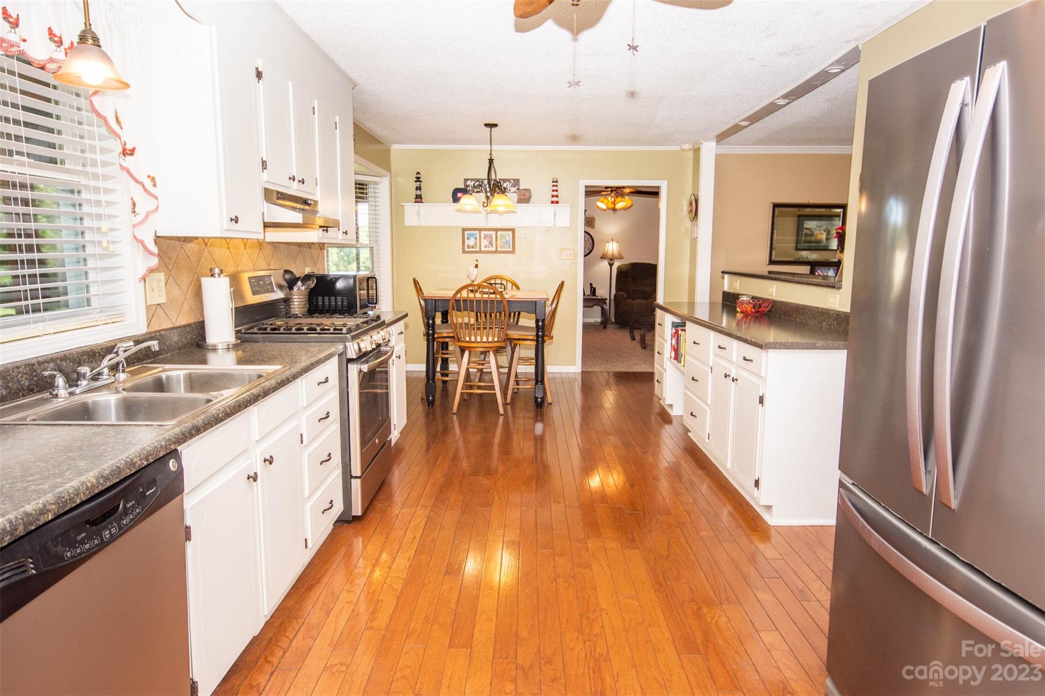 177 Northmont Drive Property Photo 7
