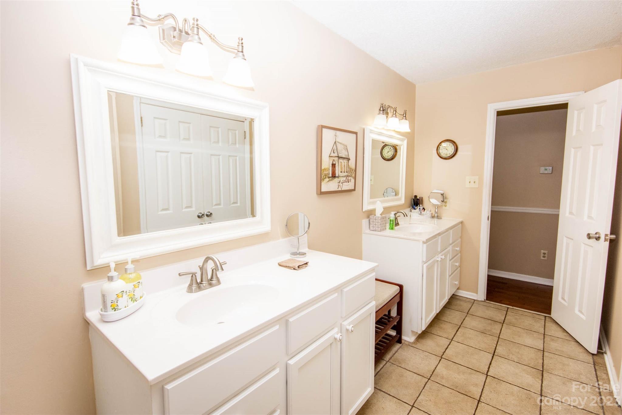 177 Northmont Drive Property Photo 22