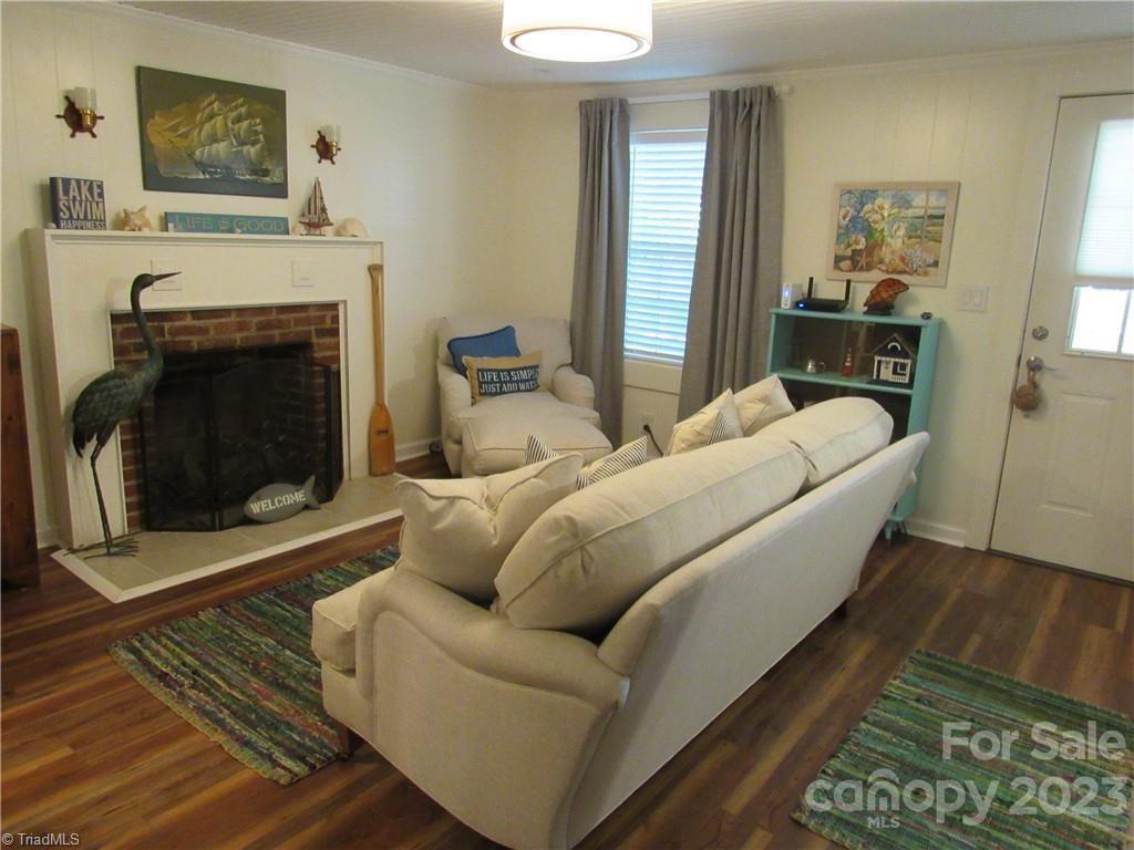 1208 Lake Drive 9 Drive Property Photo 13