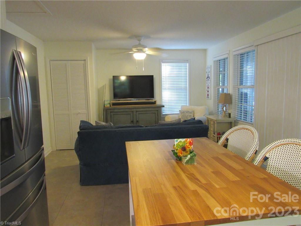 1208 Lake Drive 9 Drive Property Photo 19