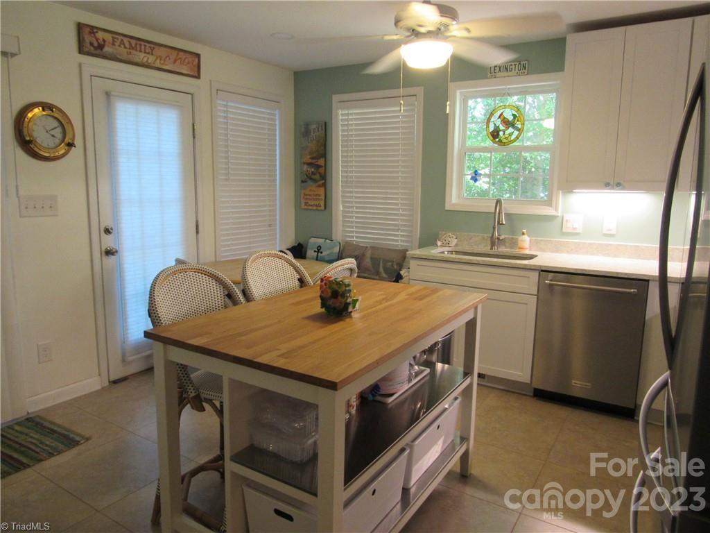 1208 Lake Drive 9 Drive Property Photo 20