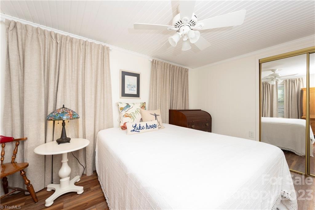 1208 Lake Drive 9 Drive Property Photo 45