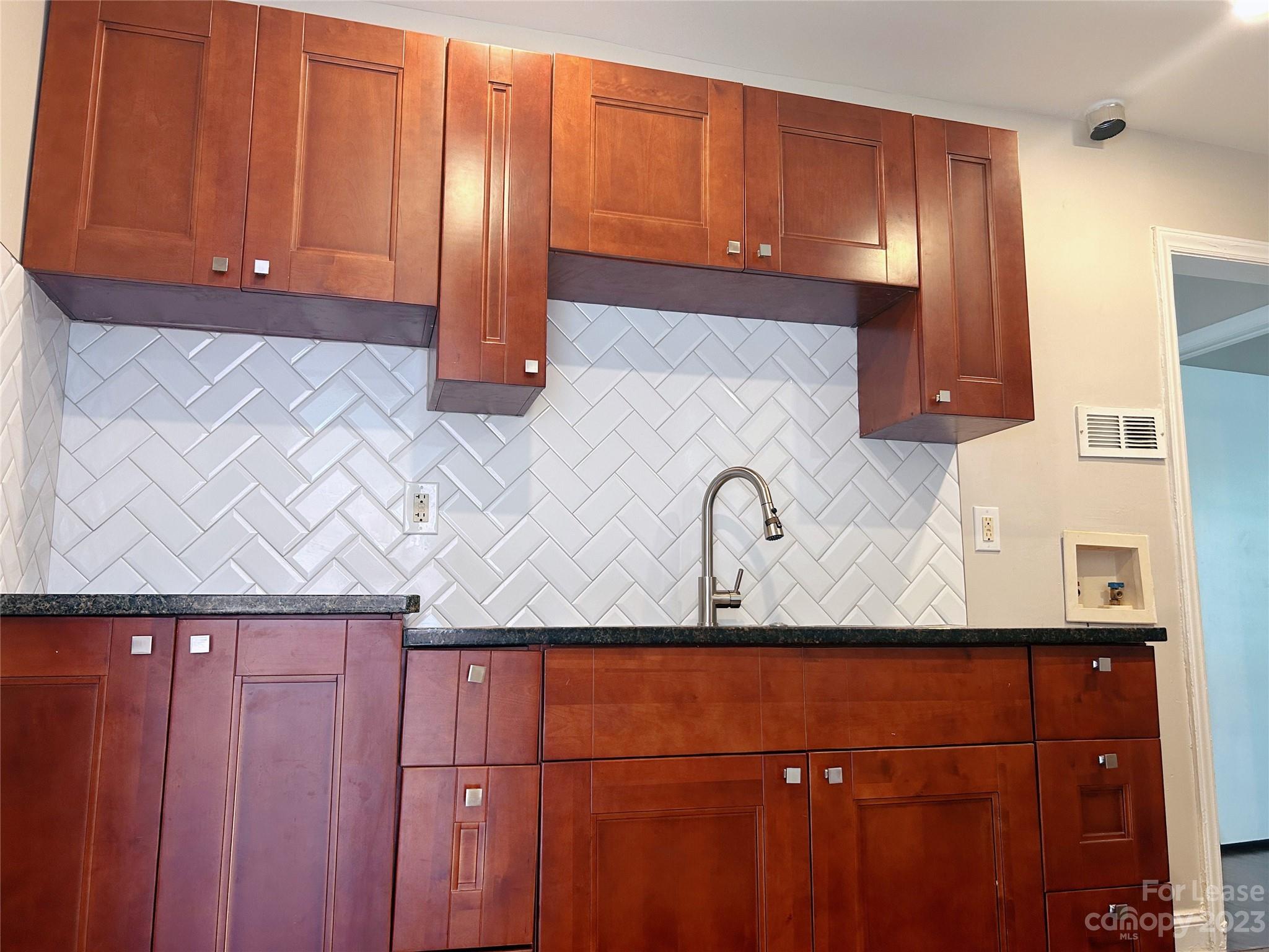 1720 Catherine Simmons Avenue 1 Property Photo 7