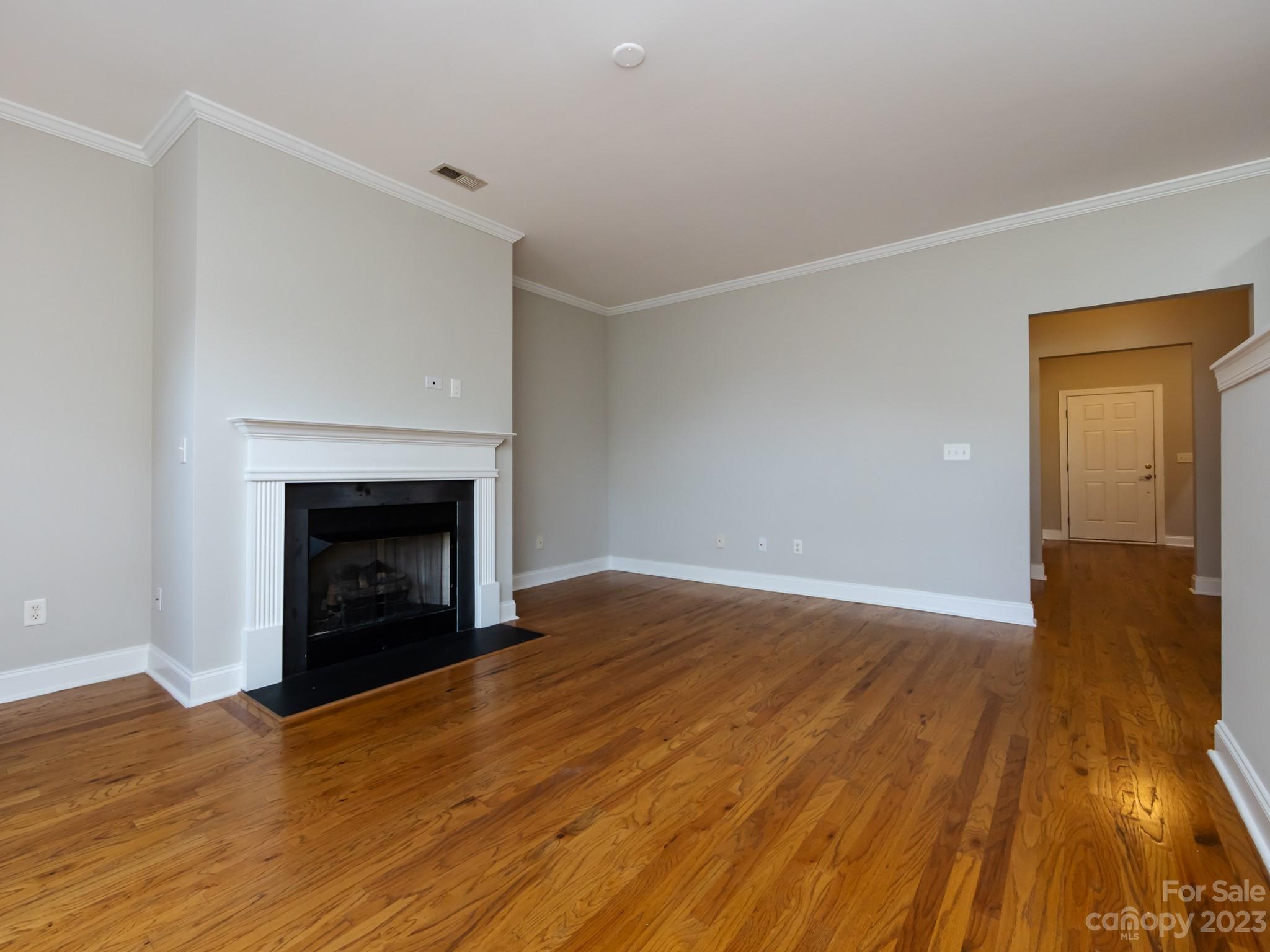 4670 Dabney Vigor Drive Property Photo 13