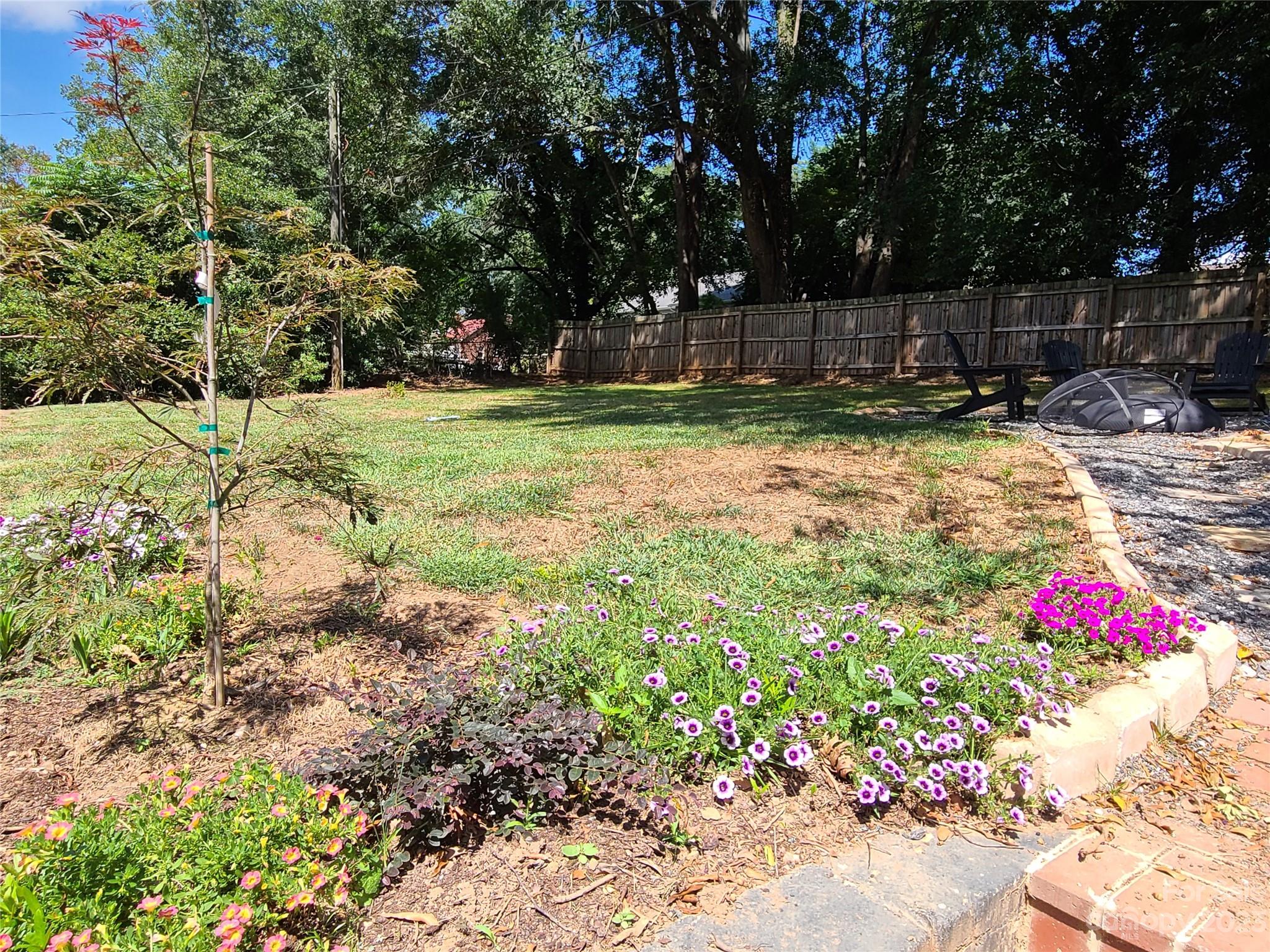 132 15th Avenue Property Photo 5