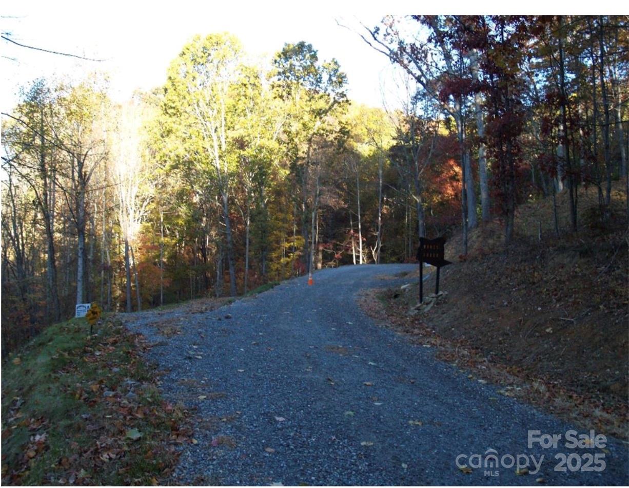 220 Erwin Lane Property Photo 12