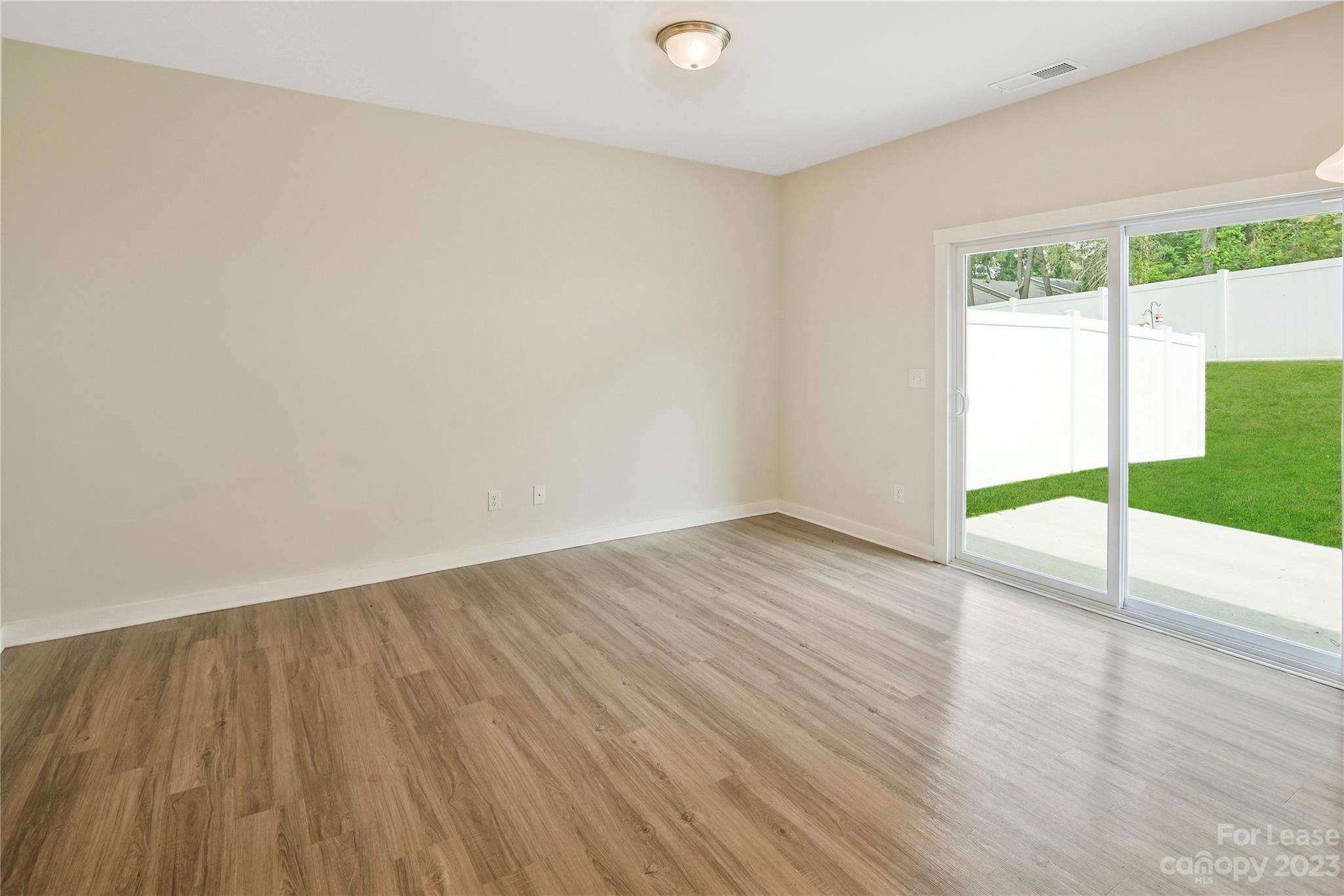 3016 Ayana Drive Property Photo 5