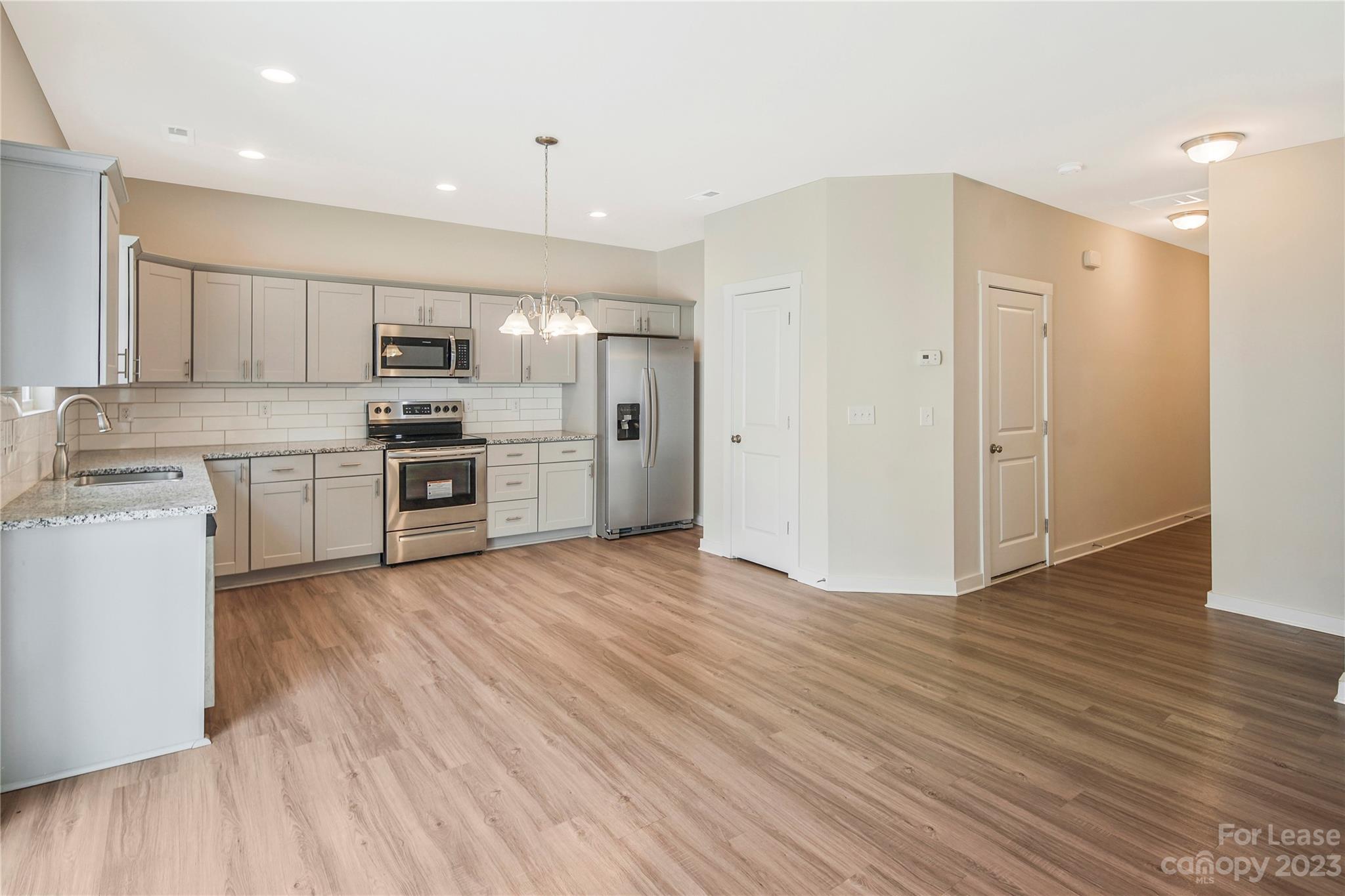 3016 Ayana Drive Property Photo 13