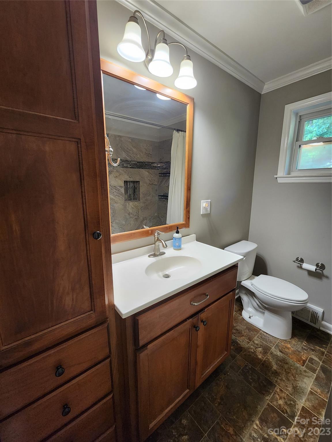 148 Palaside Drive Property Photo 9