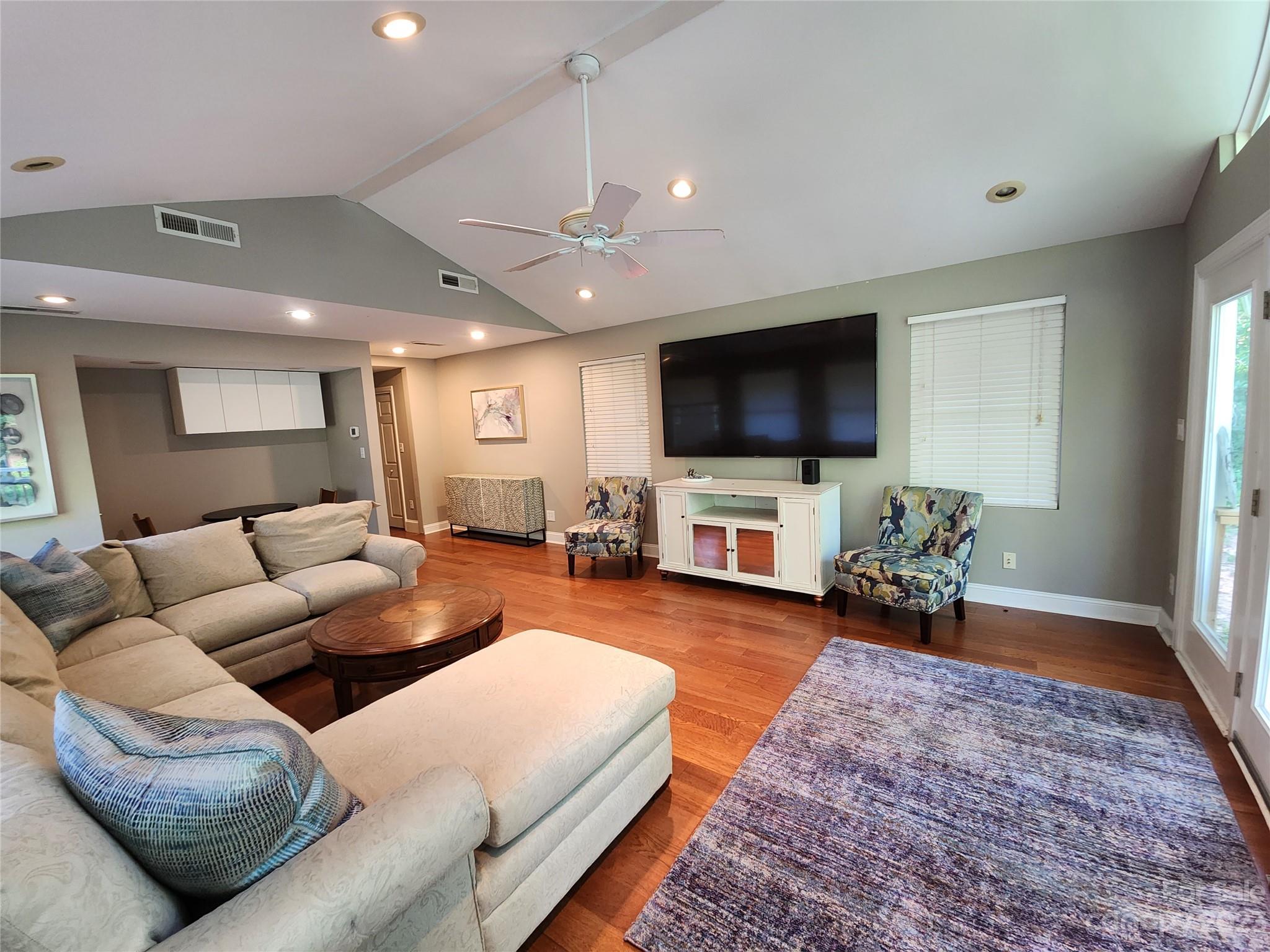 148 Palaside Drive Property Photo 15