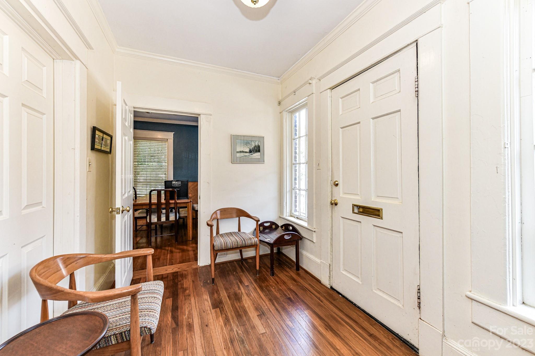 201 South Street Property Photo 7