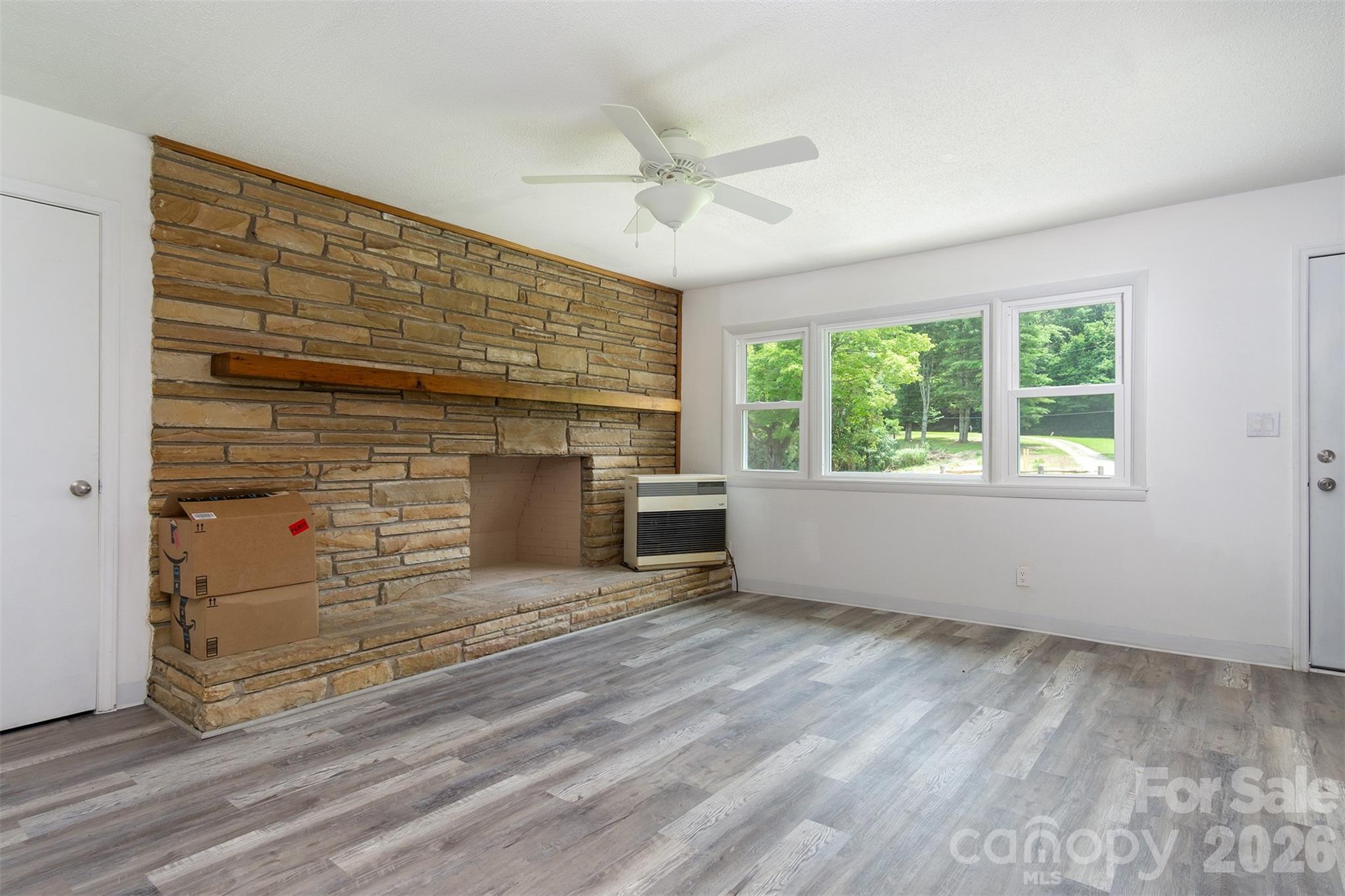468 Deer Park Lake Road Property Photo 10