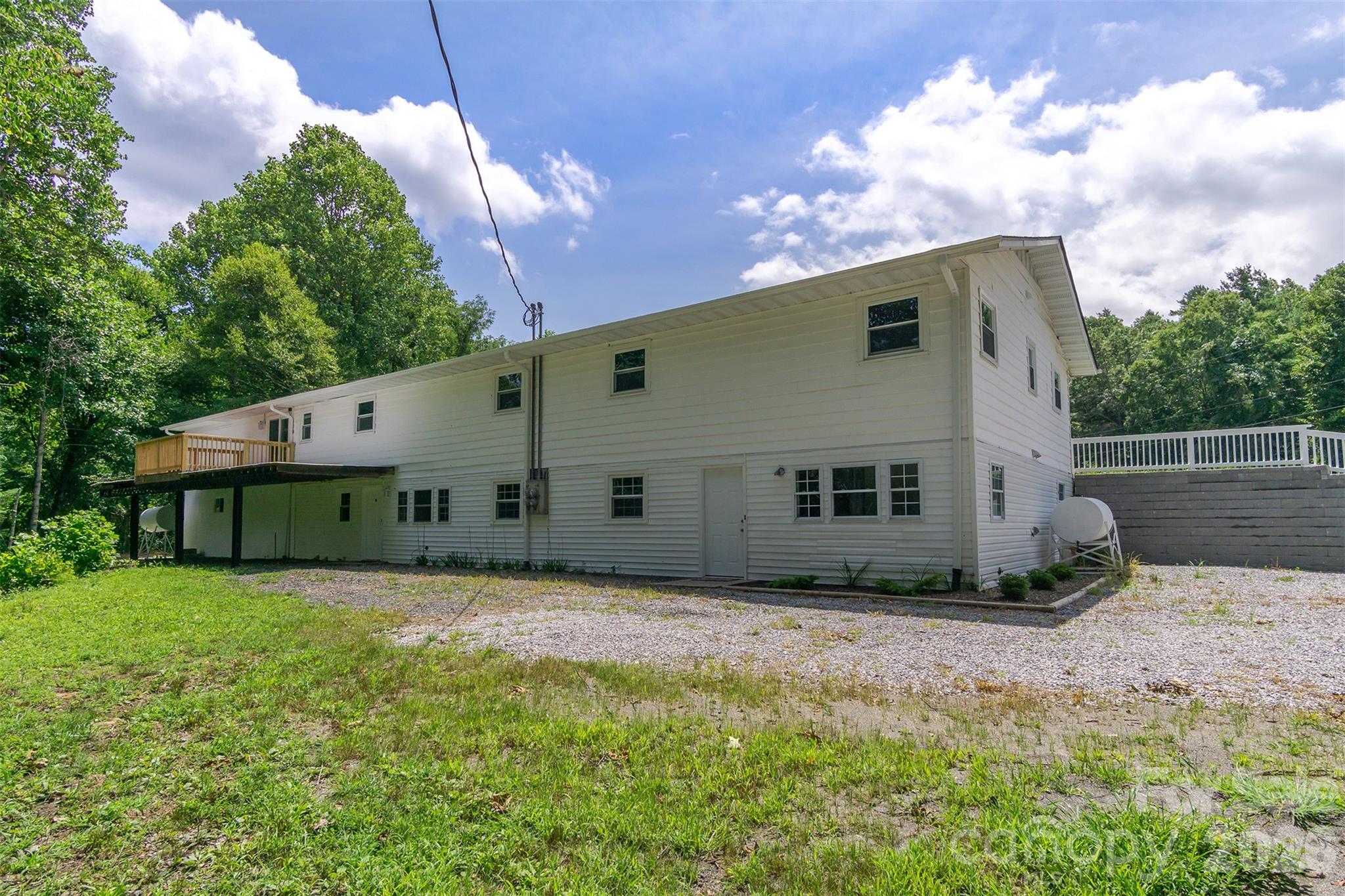 468 Deer Park Lake Road Property Photo 28