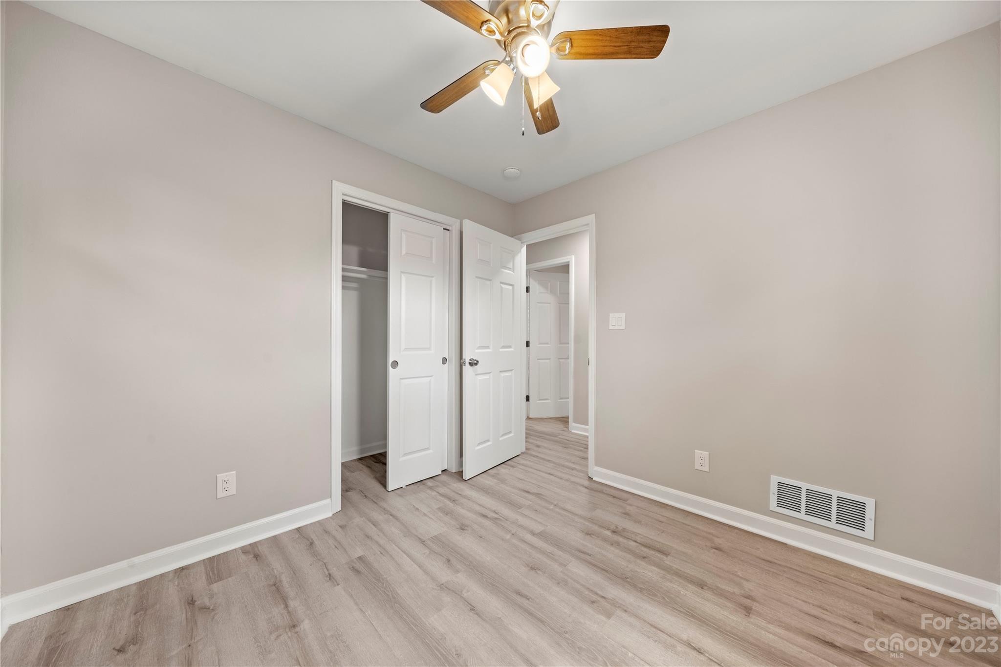2215 Ludlow Drive Property Photo 15