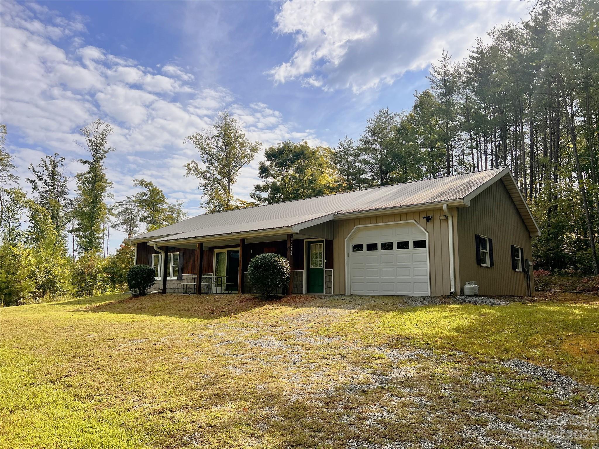 2673 Cove Road Property Photo 1