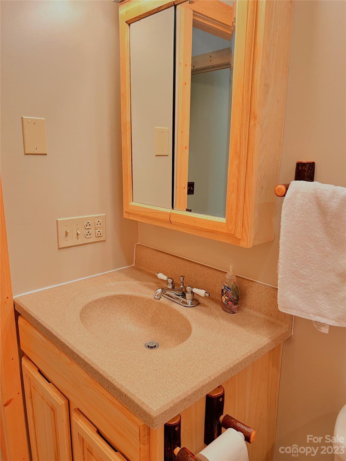 2673 Cove Road Property Photo 31