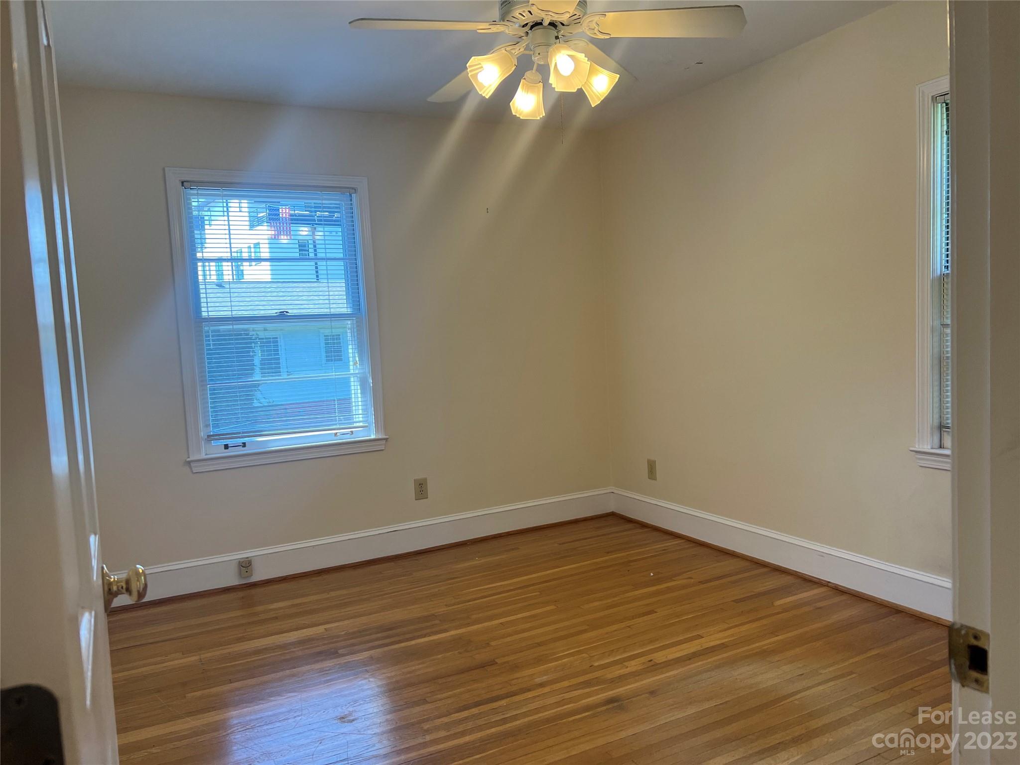 230 Victoria Avenue Property Photo 8