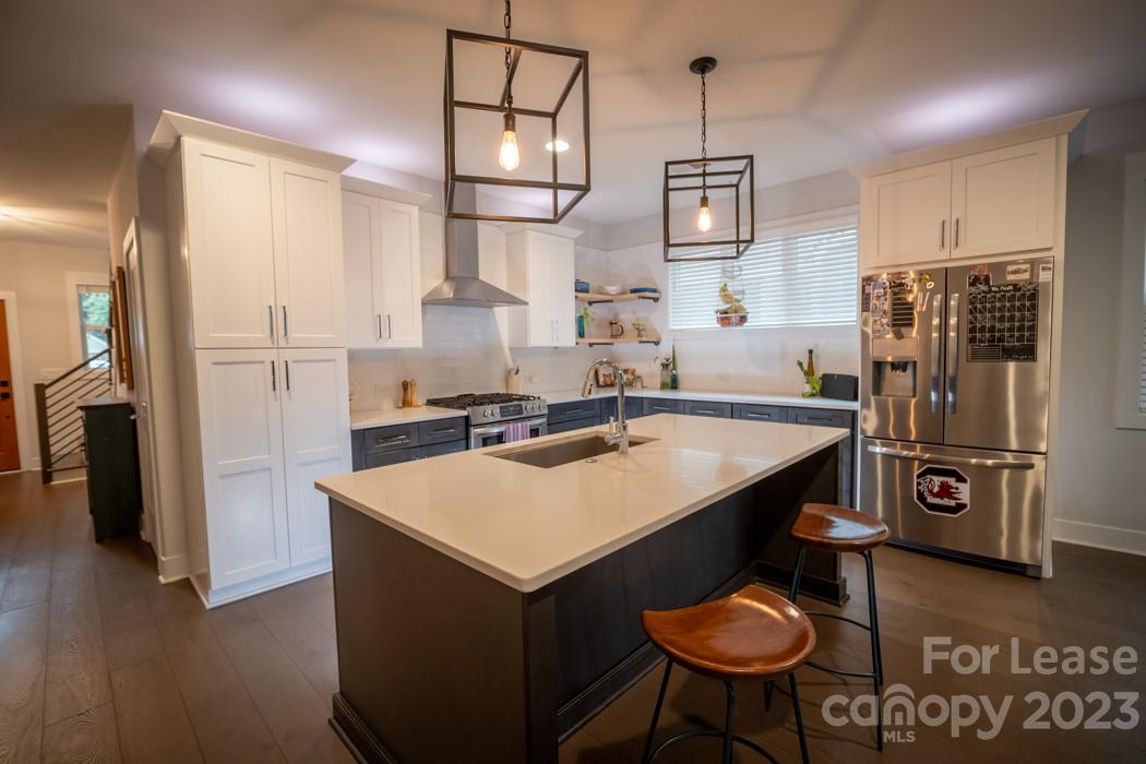 1235 Meadow Lane Property Photo 3