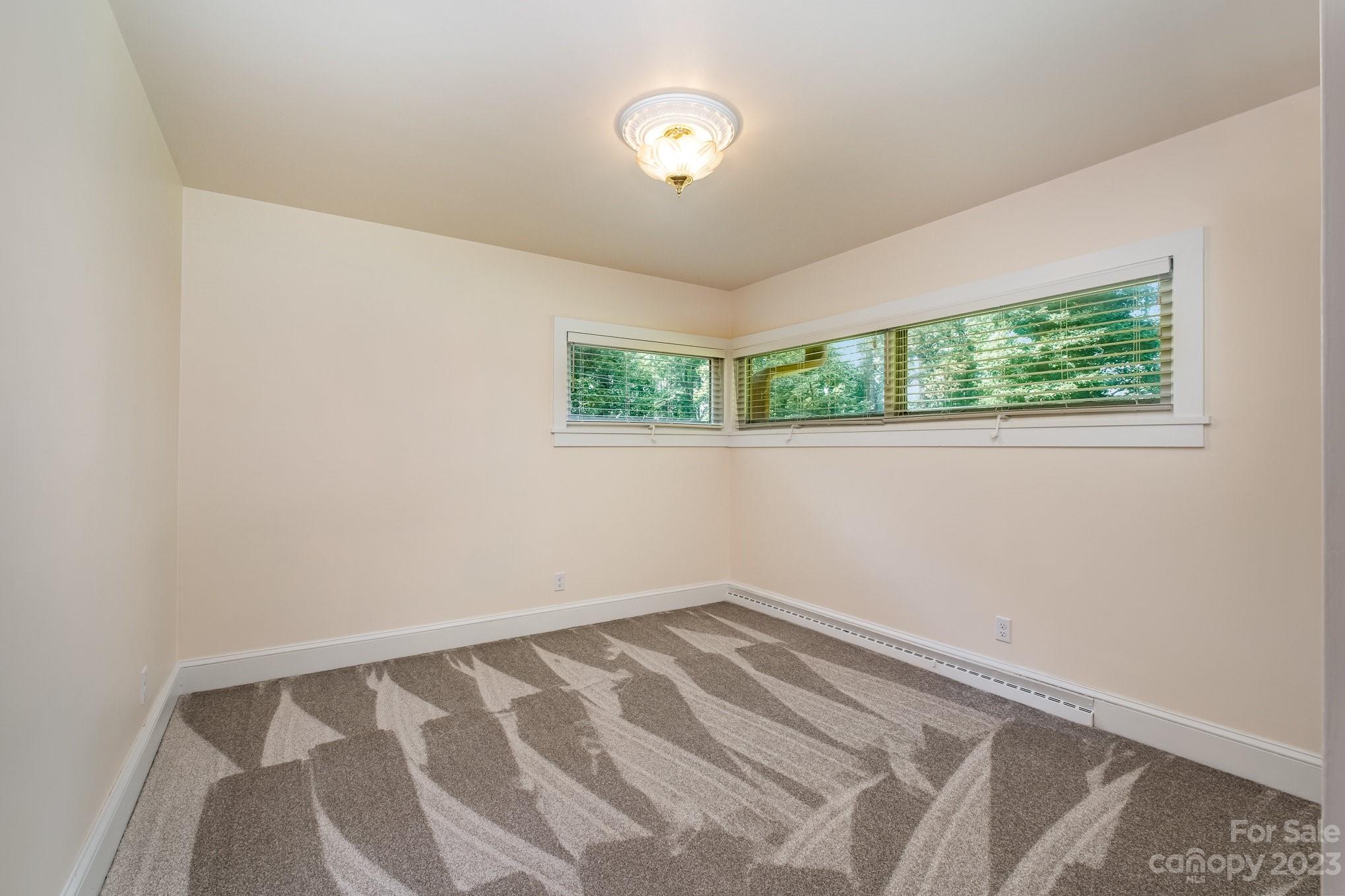2756 Peachtree Road Property Photo 23