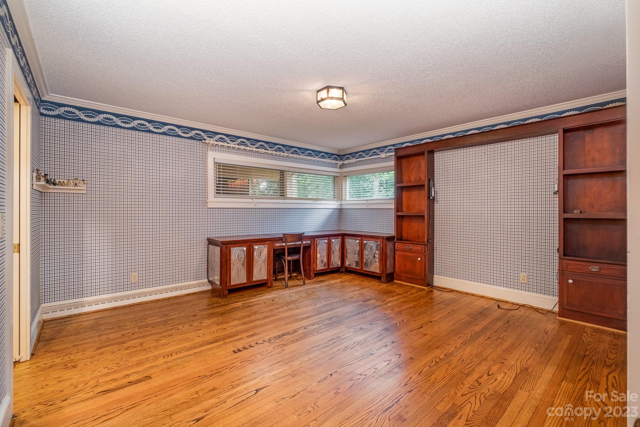 2756 Peachtree Road Property Photo 24