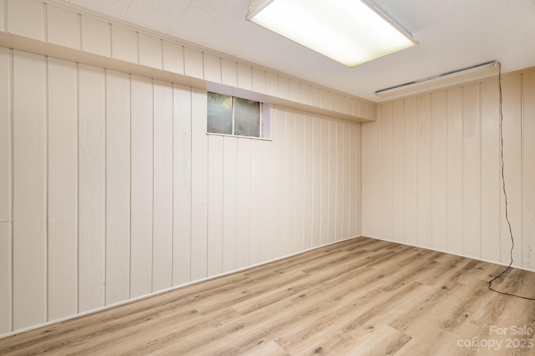 2756 Peachtree Road Property Photo 30