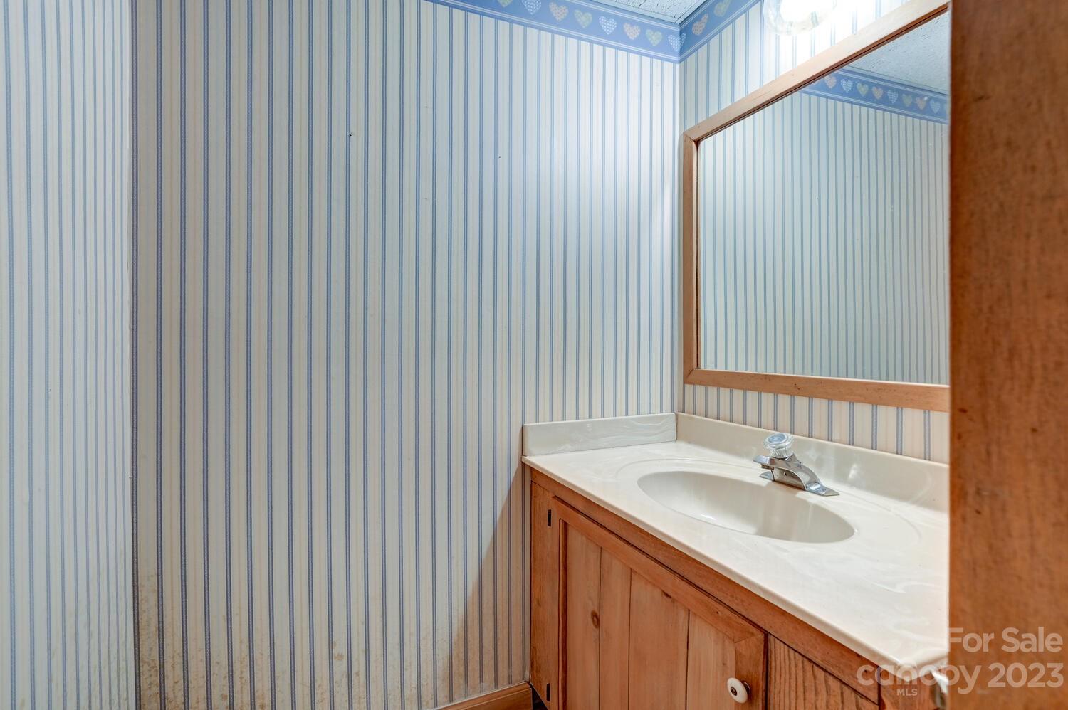 184 Harvey Osteen Road Property Photo 22