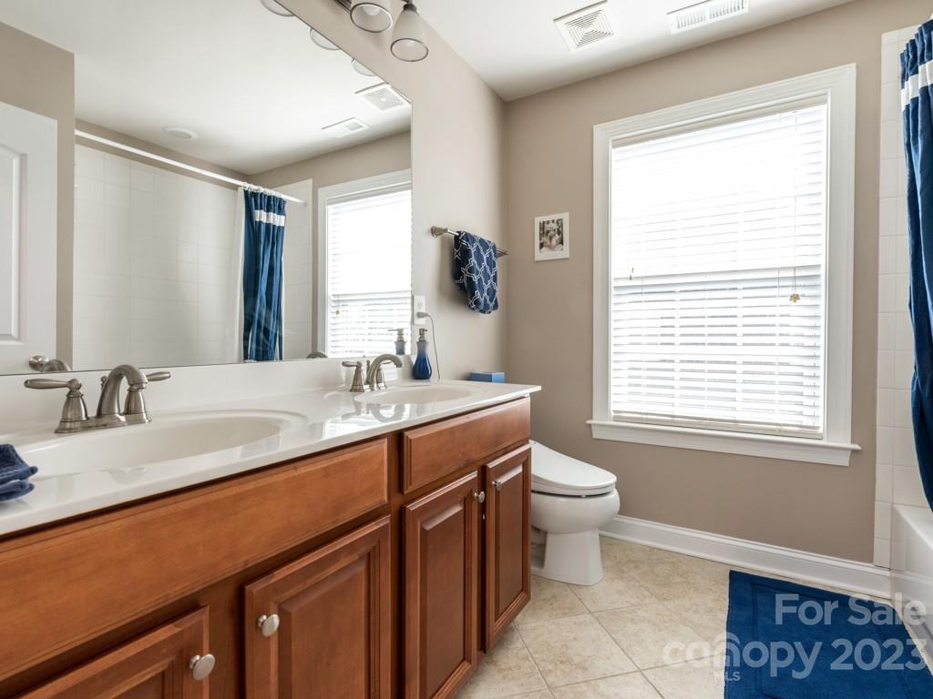 15024 Capricorn Lane Property Photo 19