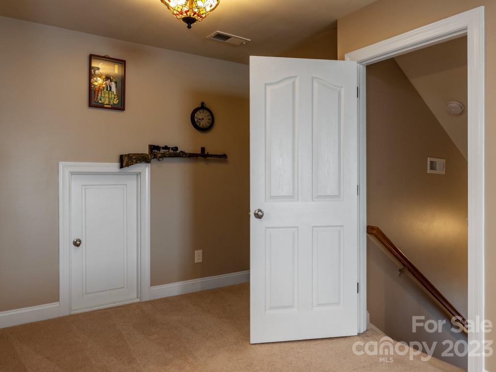 15024 Capricorn Lane Property Photo 35