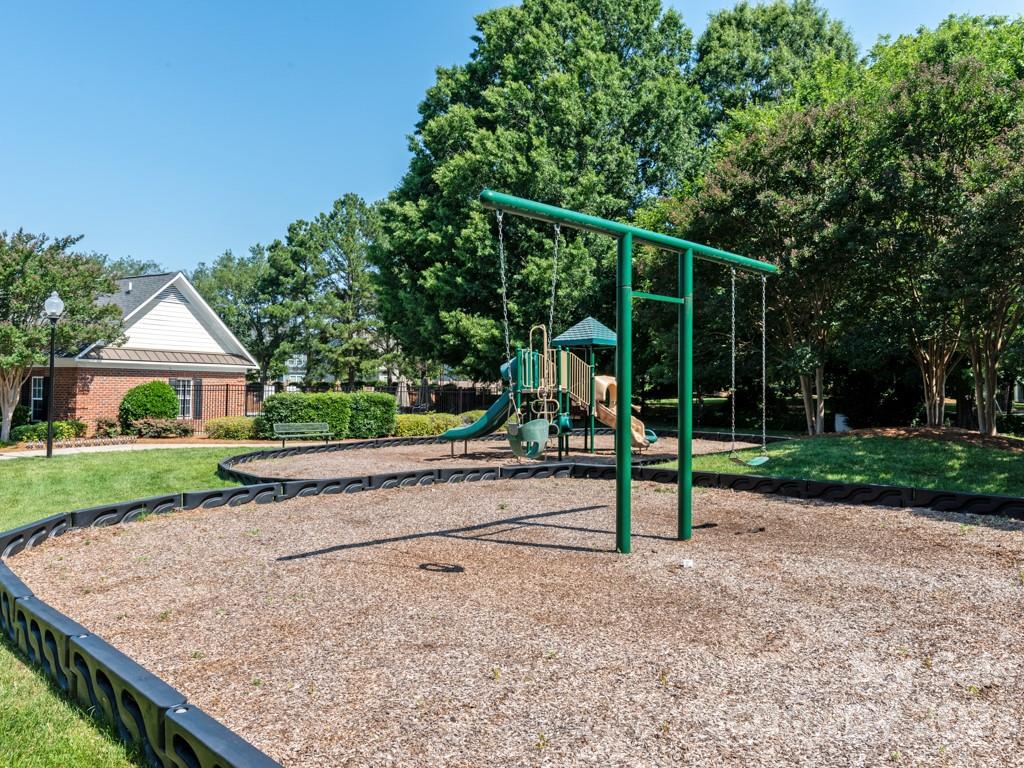 15024 Capricorn Lane Property Photo 43