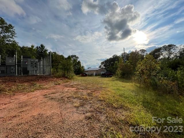 2752 Old Highway 221 None Property Photo 3