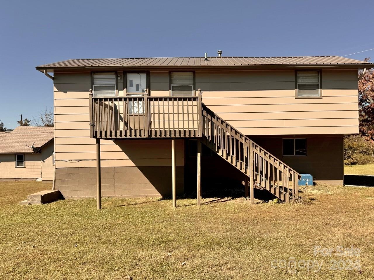 565 Neely Road Property Photo 5