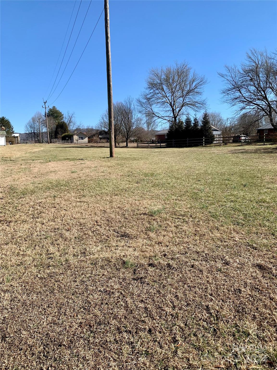 565 Neely Road Property Photo 6