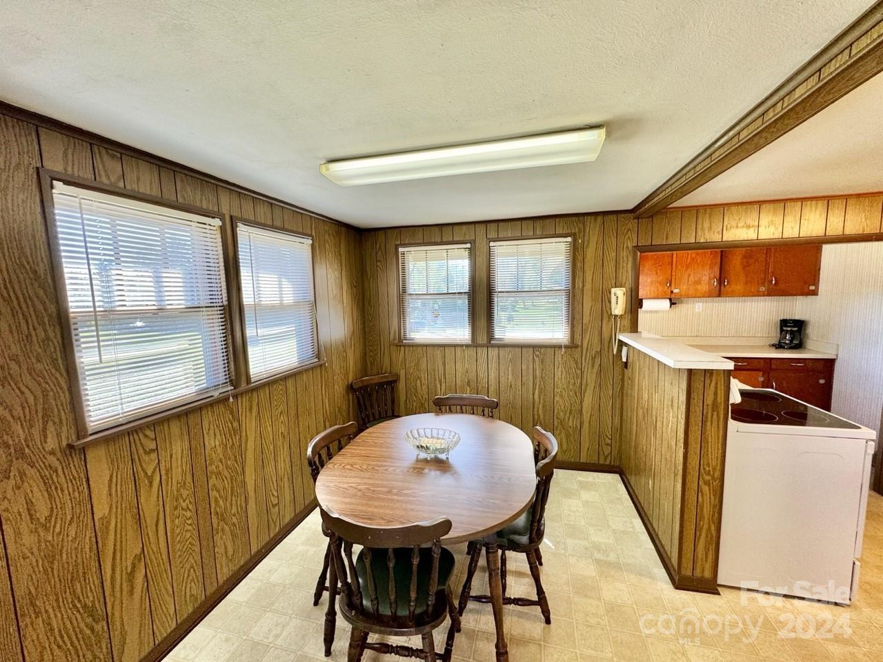 565 Neely Road Property Photo 11