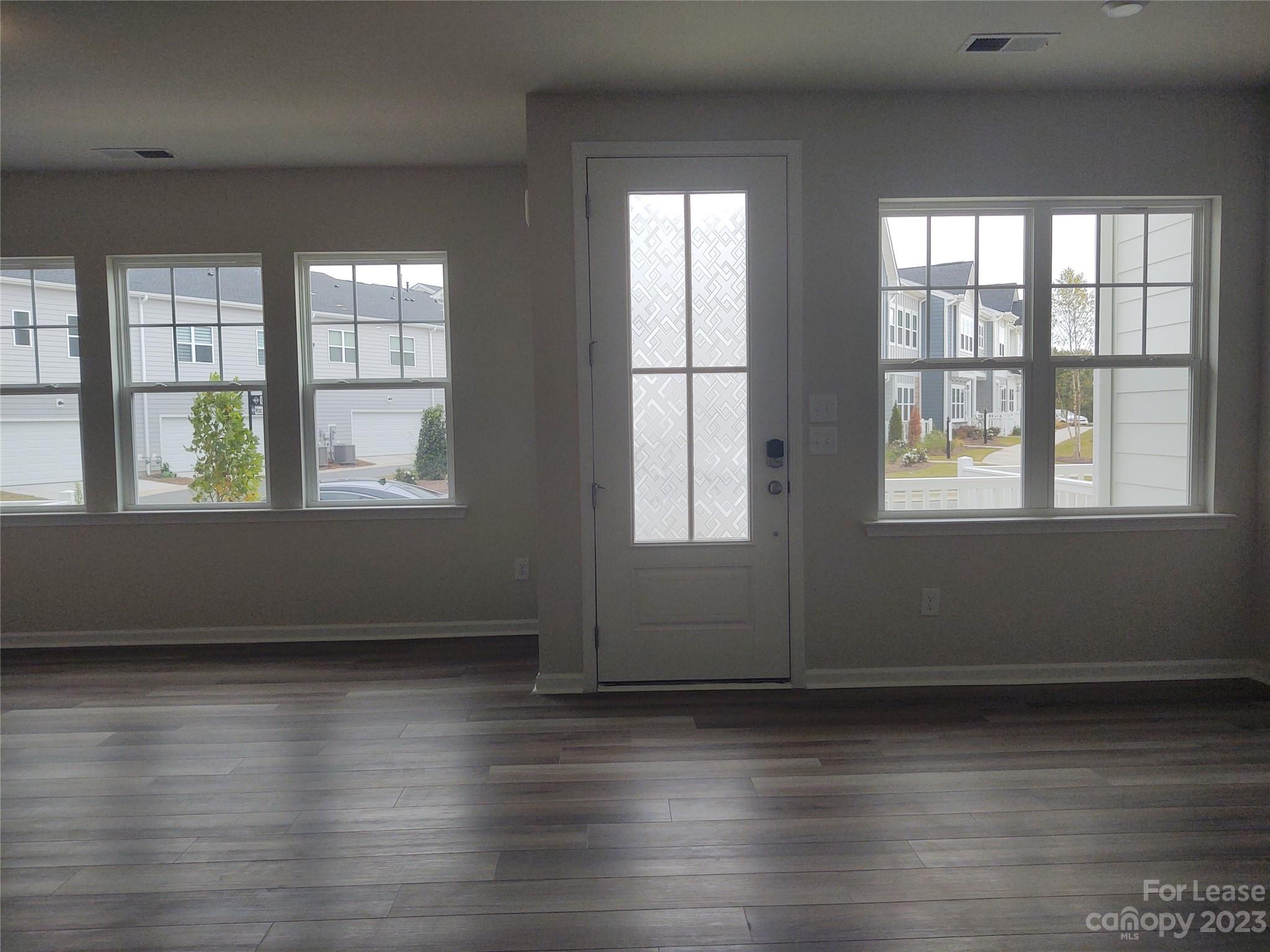 8830 Connover Hall Avenue Property Photo 6