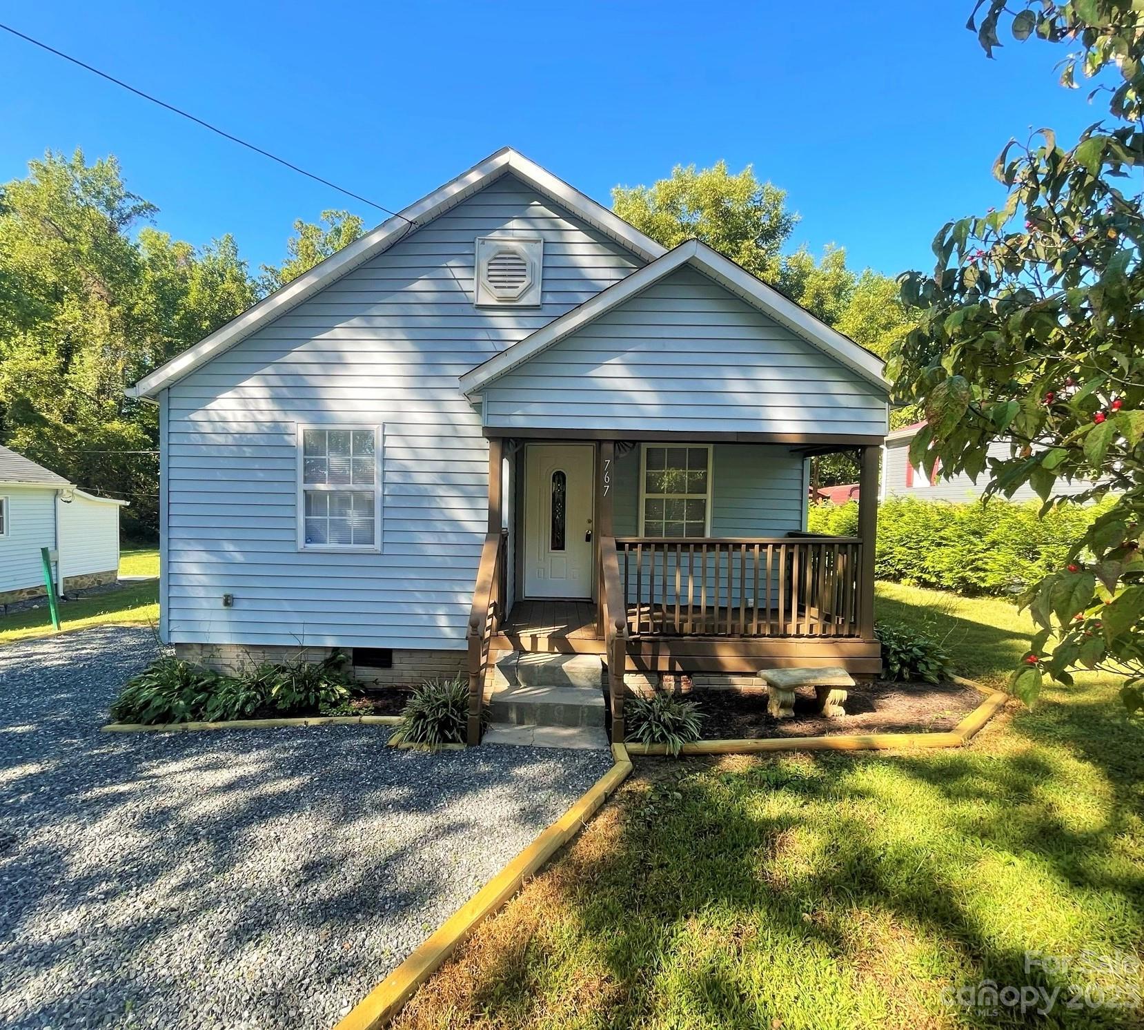 767 18th Street Property Photo 1